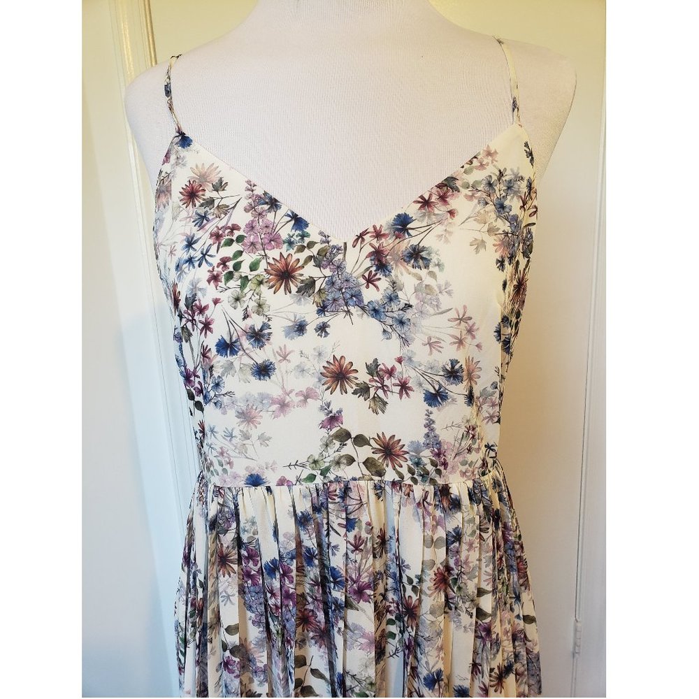 H&M Floral Pleated Midi Dress - Picture 3 of 9
